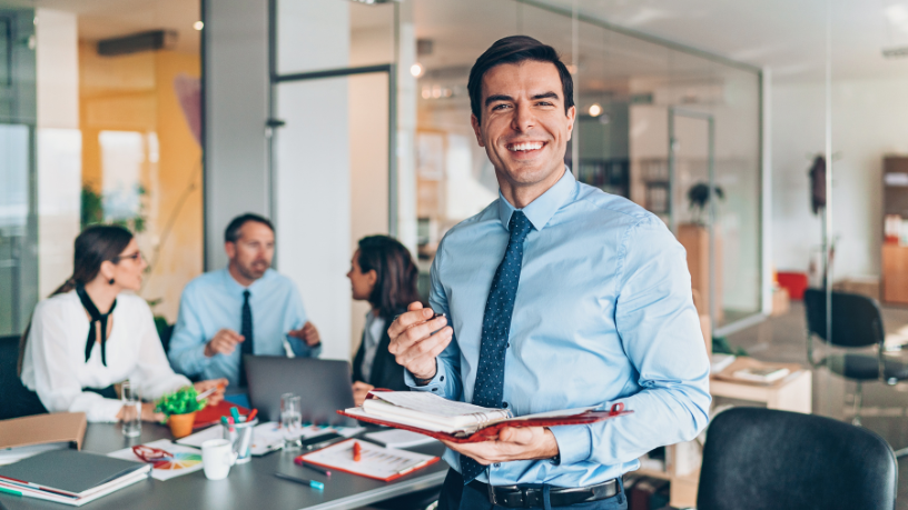 Resultados escolares escaláveis começam com OKRs bem definidas para coordenadores ― uma abordagem prática apresentada por Sérgio Bento De Araújo.